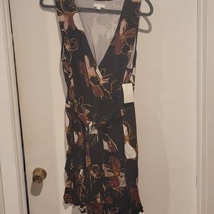NWT 14th and Union Dress Size L Petite